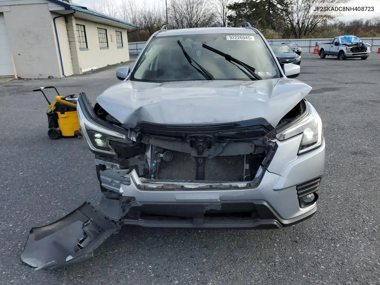 JF2SKADC8NH408723 2022 Subaru Forester Premium