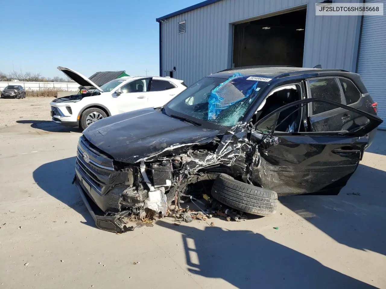 JF2SLDTC6SH585668 2025 Subaru Forester Touring