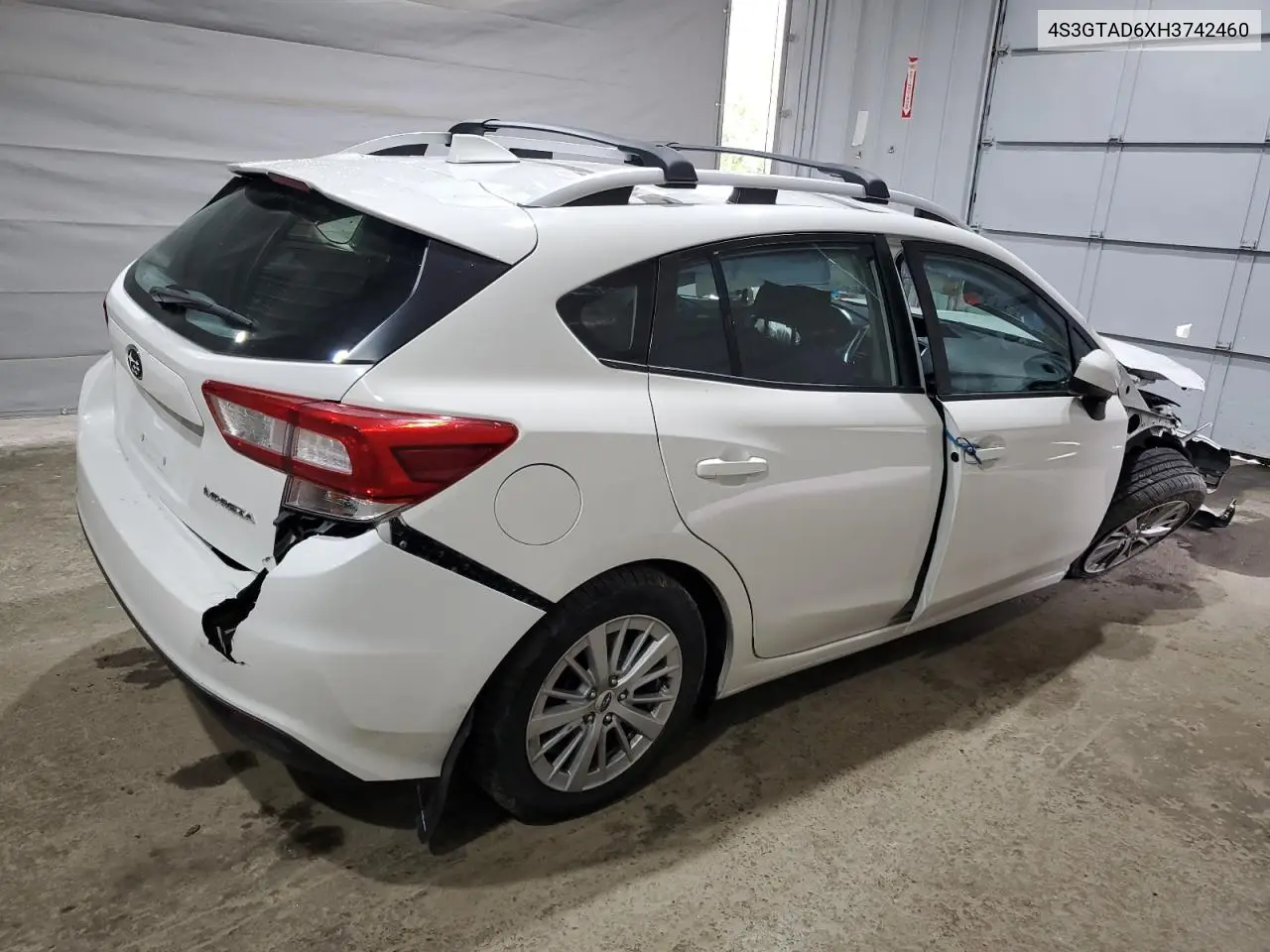 4S3GTAD6XH3742460 2017 Subaru Impreza Premium Plus