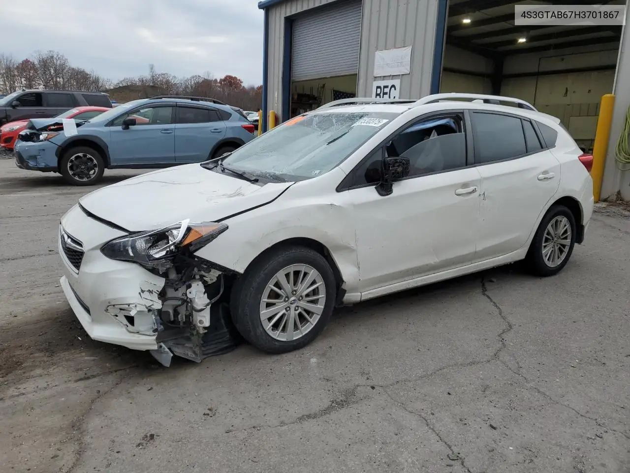 4S3GTAB67H3701867 2017 Subaru Impreza Premium