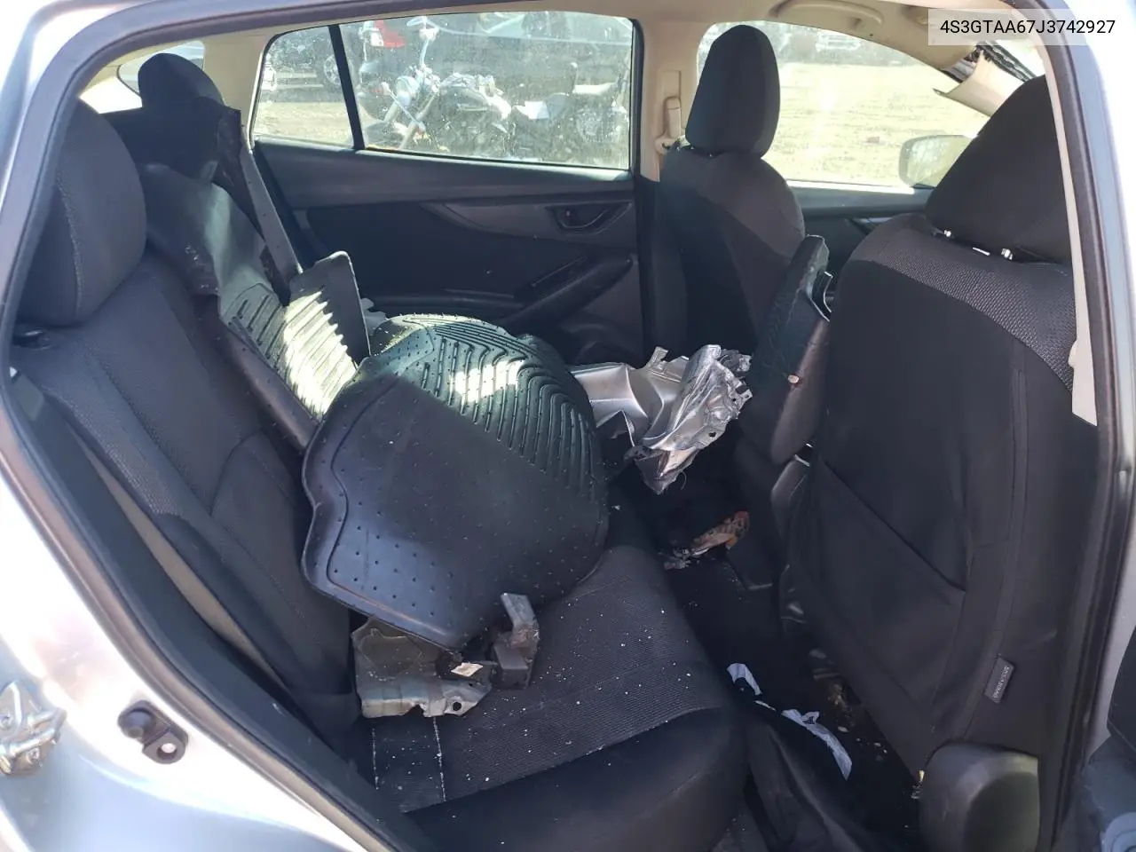 4S3GTAA67J3742927 2018 Subaru Impreza
