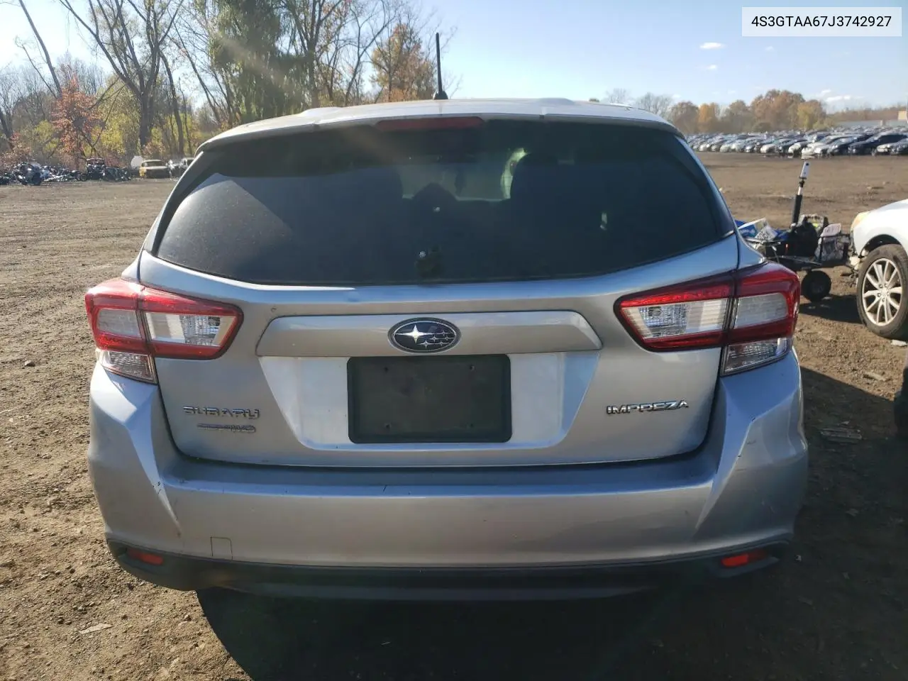 4S3GTAA67J3742927 2018 Subaru Impreza
