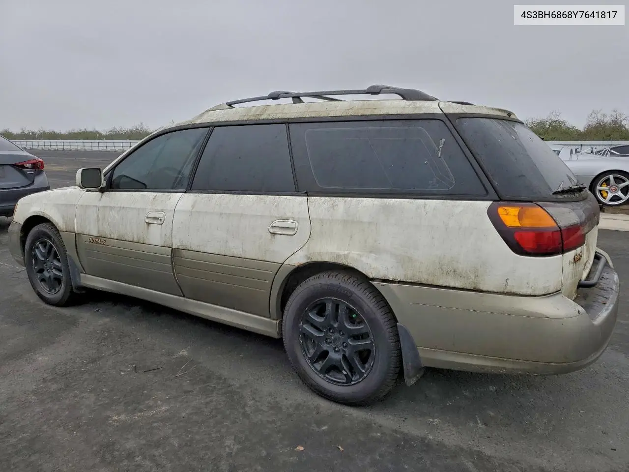 4S3BH6868Y7641817 2000 Subaru Legacy Outback Limited