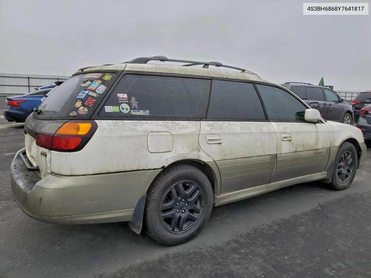4S3BH6868Y7641817 2000 Subaru Legacy Outback Limited