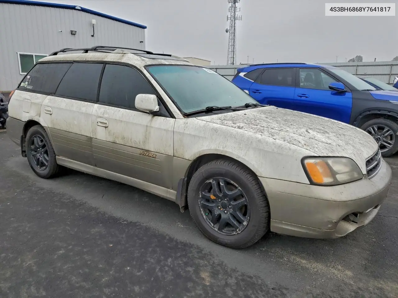 4S3BH6868Y7641817 2000 Subaru Legacy Outback Limited