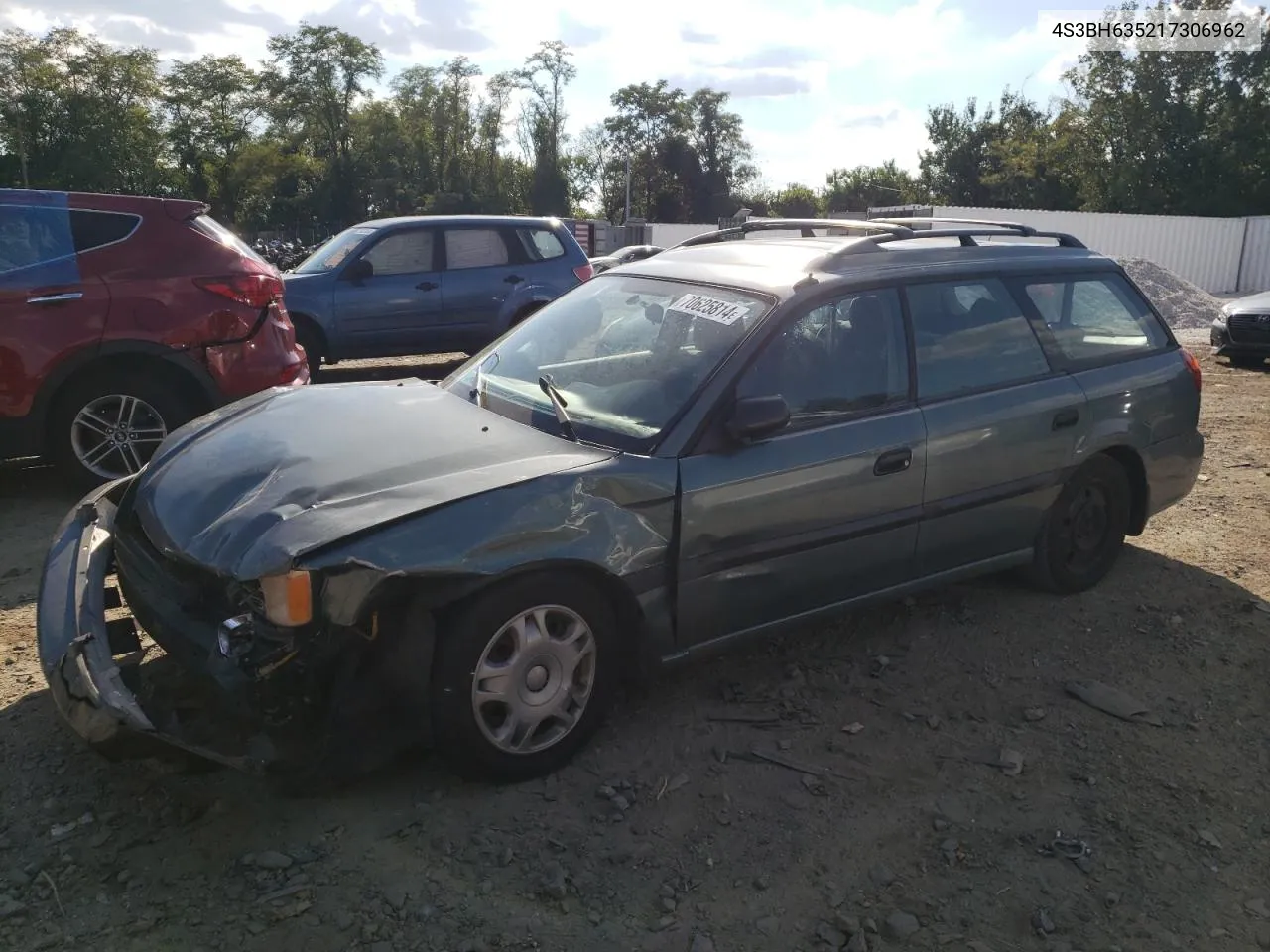 2001 Subaru Legacy L VIN: 4S3BH635217306962 Lot: 70625814