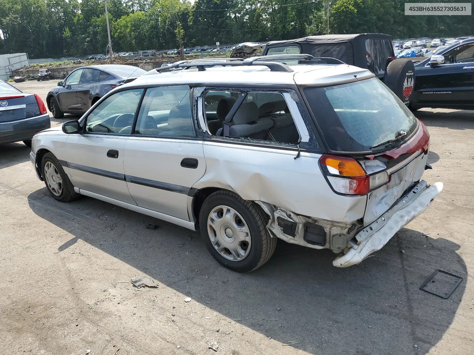 2002 Subaru Legacy L VIN: 4S3BH635527305631 Lot: 64214044