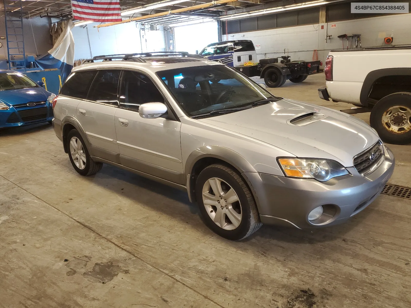 2005 Subaru Legacy Outback 2.5 Xt Limited VIN: 4S4BP67C854388405 Lot: 63838374