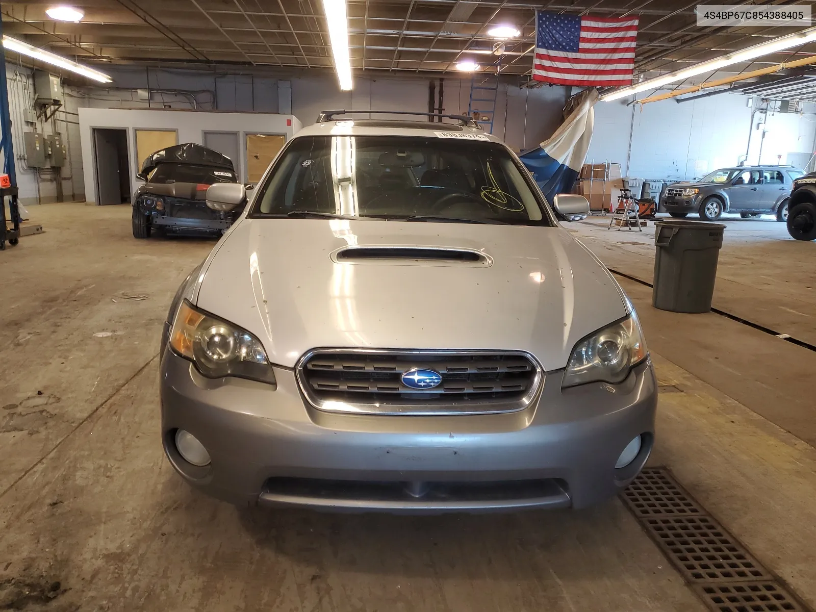 2005 Subaru Legacy Outback 2.5 Xt Limited VIN: 4S4BP67C854388405 Lot: 63838374