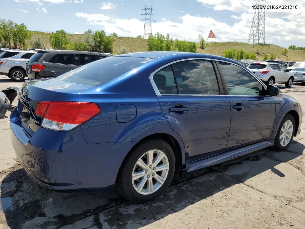 2010 Subaru Legacy 2.5I Premium VIN: 4S3BMCH62A3212101 Lot: 55038824