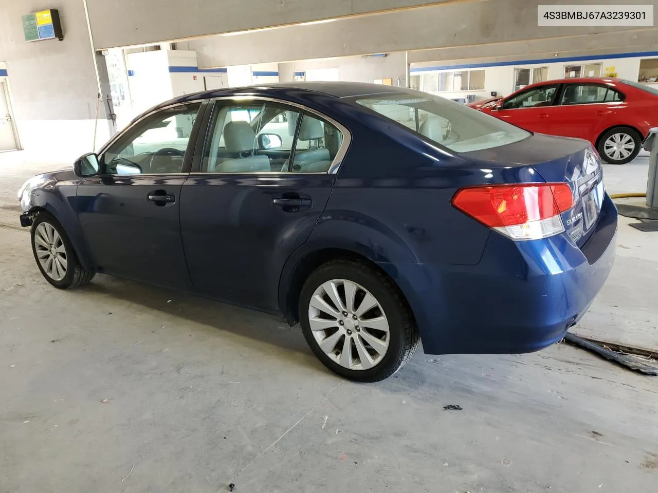 2010 Subaru Legacy 2.5I Limited VIN: 4S3BMBJ67A3239301 Lot: 69385664