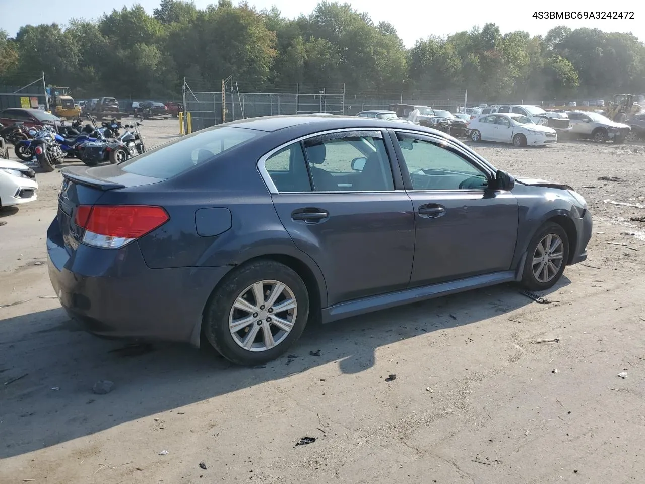 4S3BMBC69A3242472 2010 Subaru Legacy 2.5I Premium