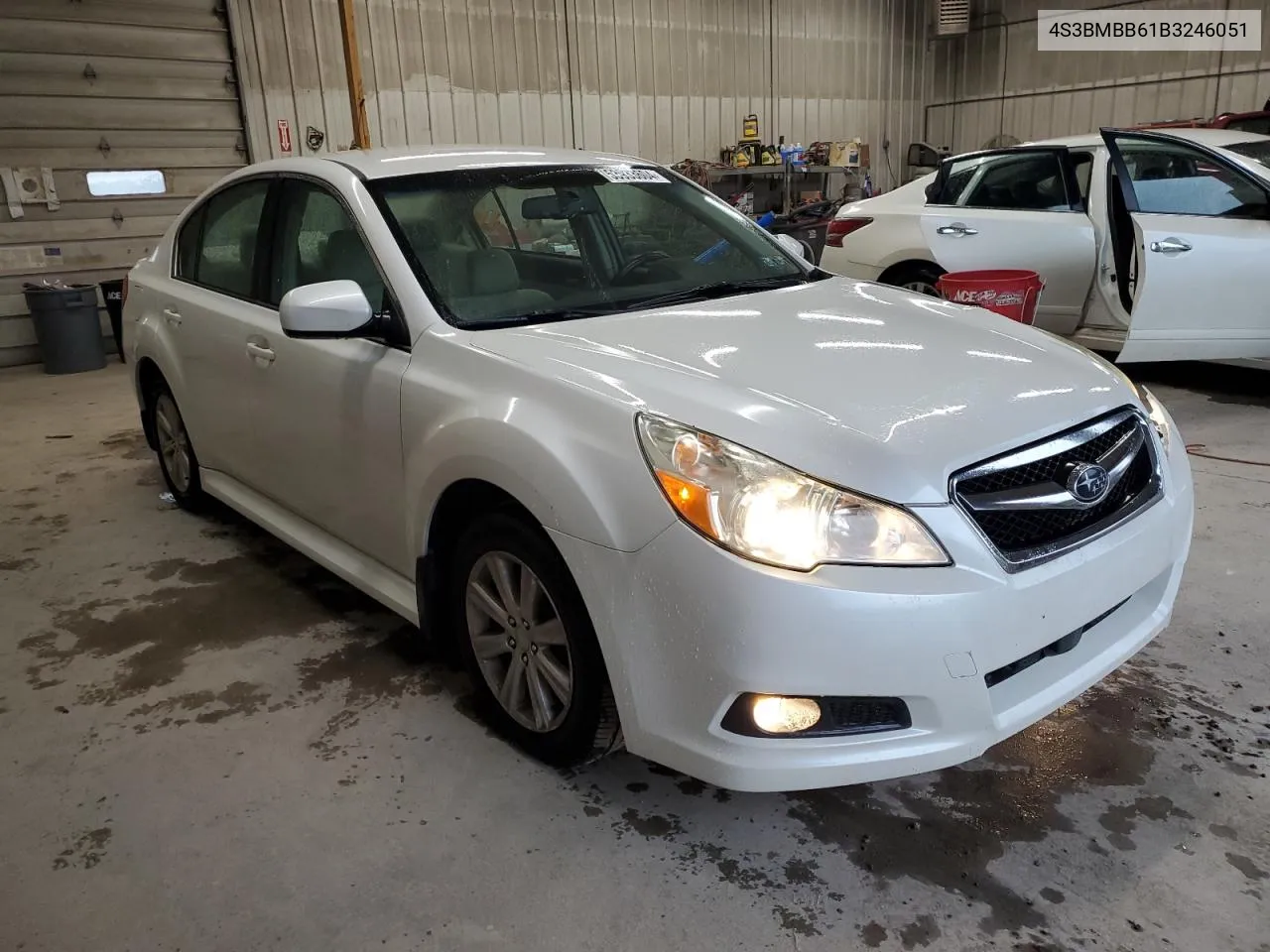 4S3BMBB61B3246051 2011 Subaru Legacy 2.5I Premium