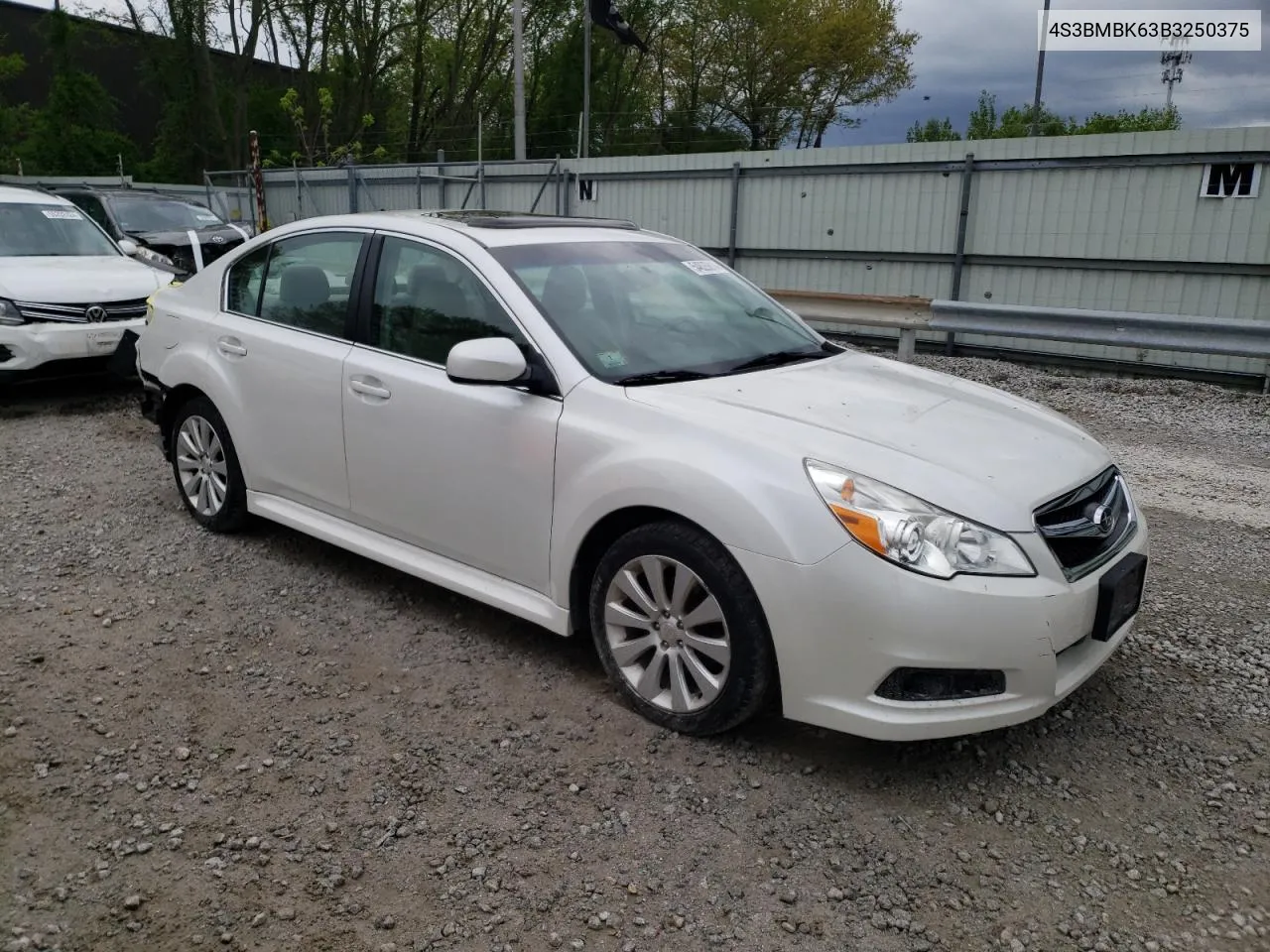 2011 Subaru Legacy 2.5I Limited VIN: 4S3BMBK63B3250375 Lot: 54826814