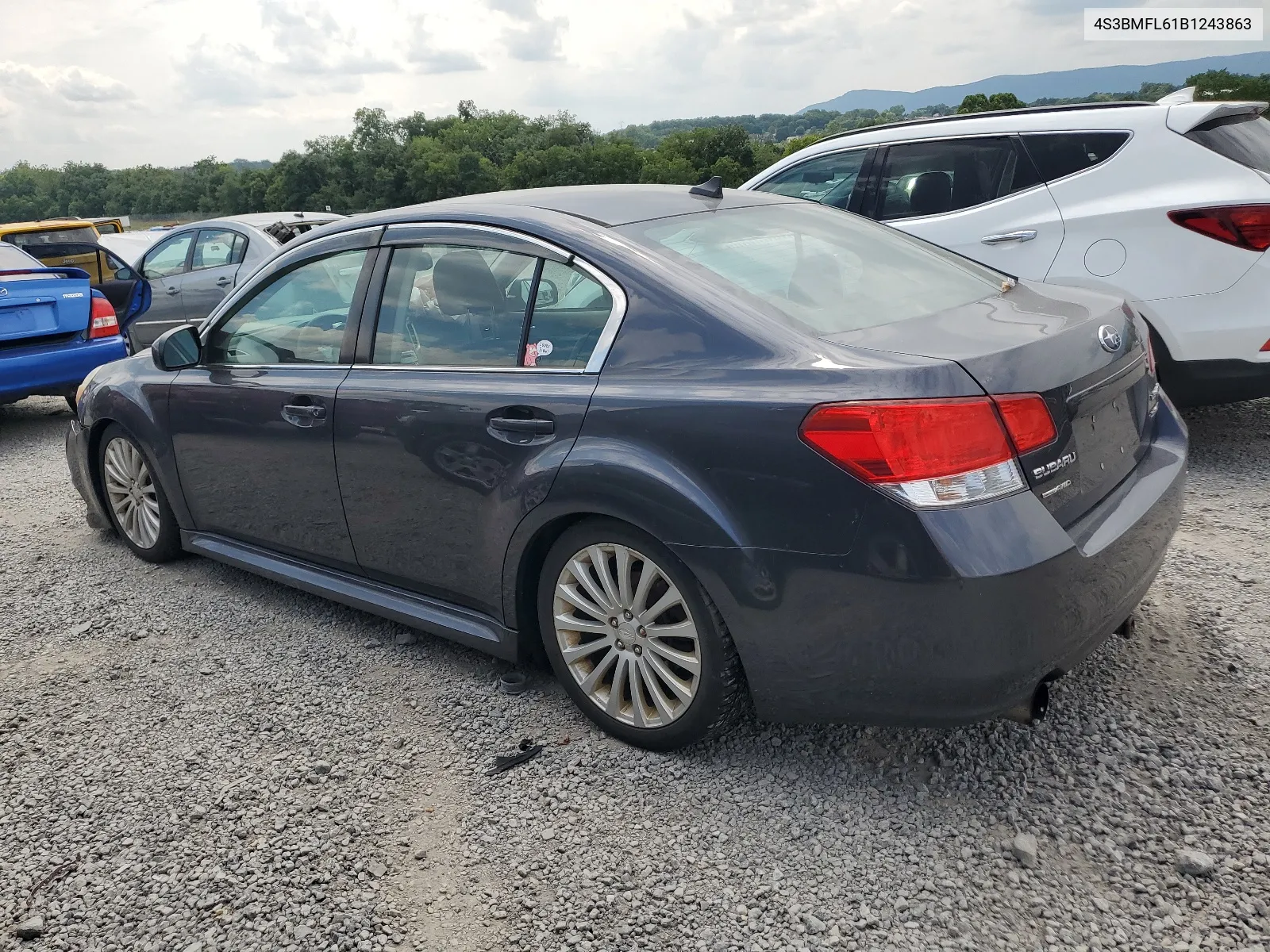 4S3BMFL61B1243863 2011 Subaru Legacy 2.5Gt Limited