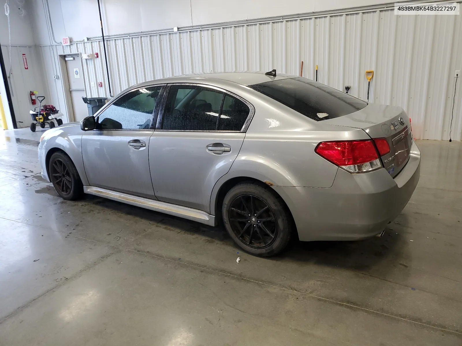 4S3BMBK64B3227297 2011 Subaru Legacy 2.5I Limited