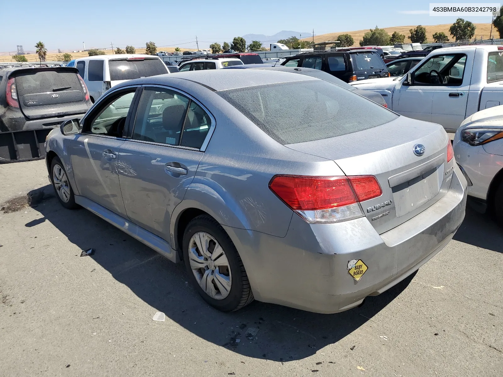 2011 Subaru Legacy 2.5I VIN: 4S3BMBA60B3242798 Lot: 64912474