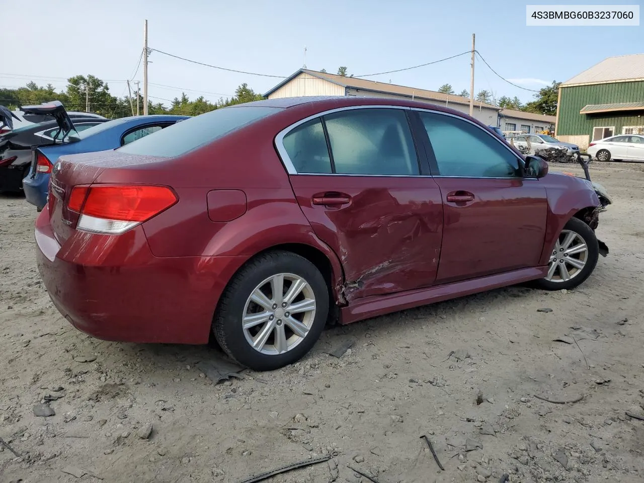 2011 Subaru Legacy 2.5I Premium VIN: 4S3BMBG60B3237060 Lot: 71040874