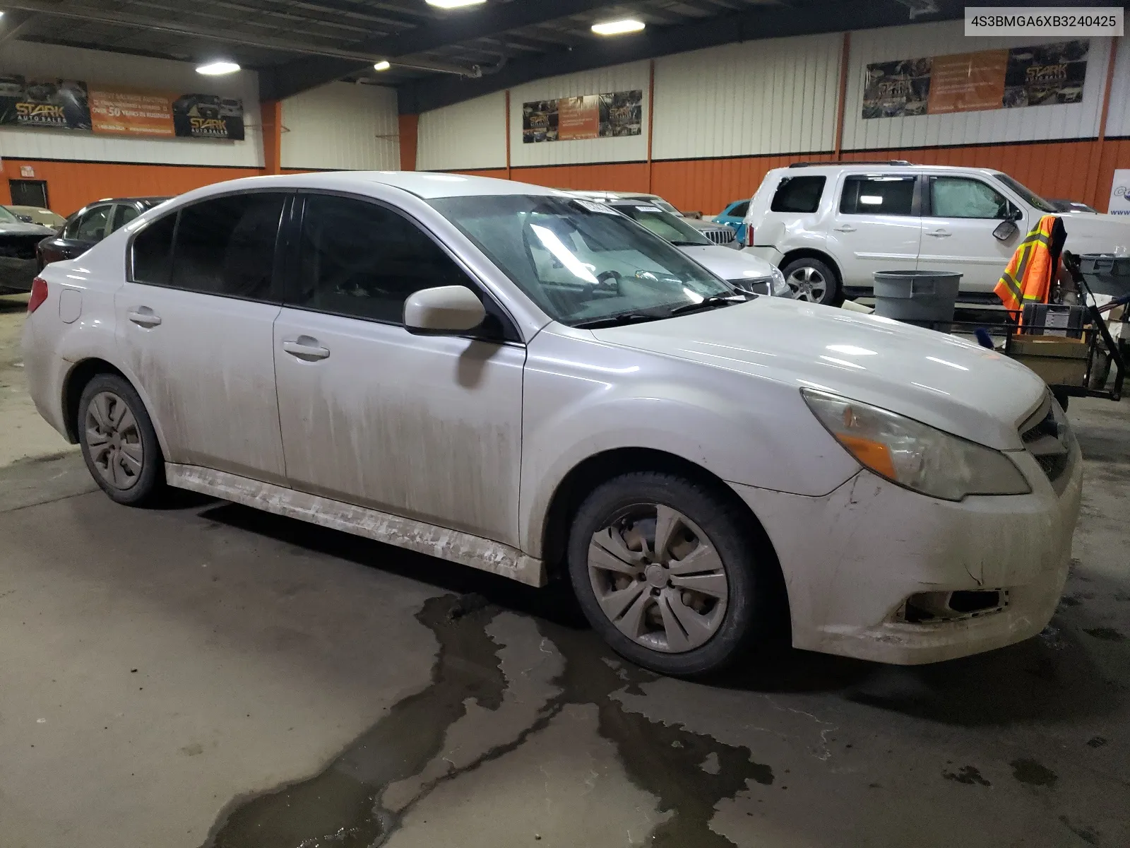 2011 Subaru Legacy 2.5I VIN: 4S3BMGA6XB3240425 Lot: 72182732