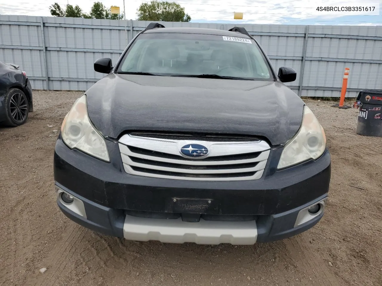 2011 Subaru Outback 2.5I Limited VIN: 4S4BRCLC3B3351617 Lot: 72189224