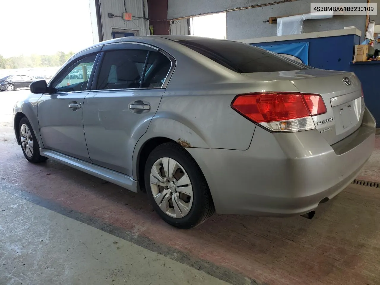 2011 Subaru Legacy 2.5I VIN: 4S3BMBA61B3230109 Lot: 72215114