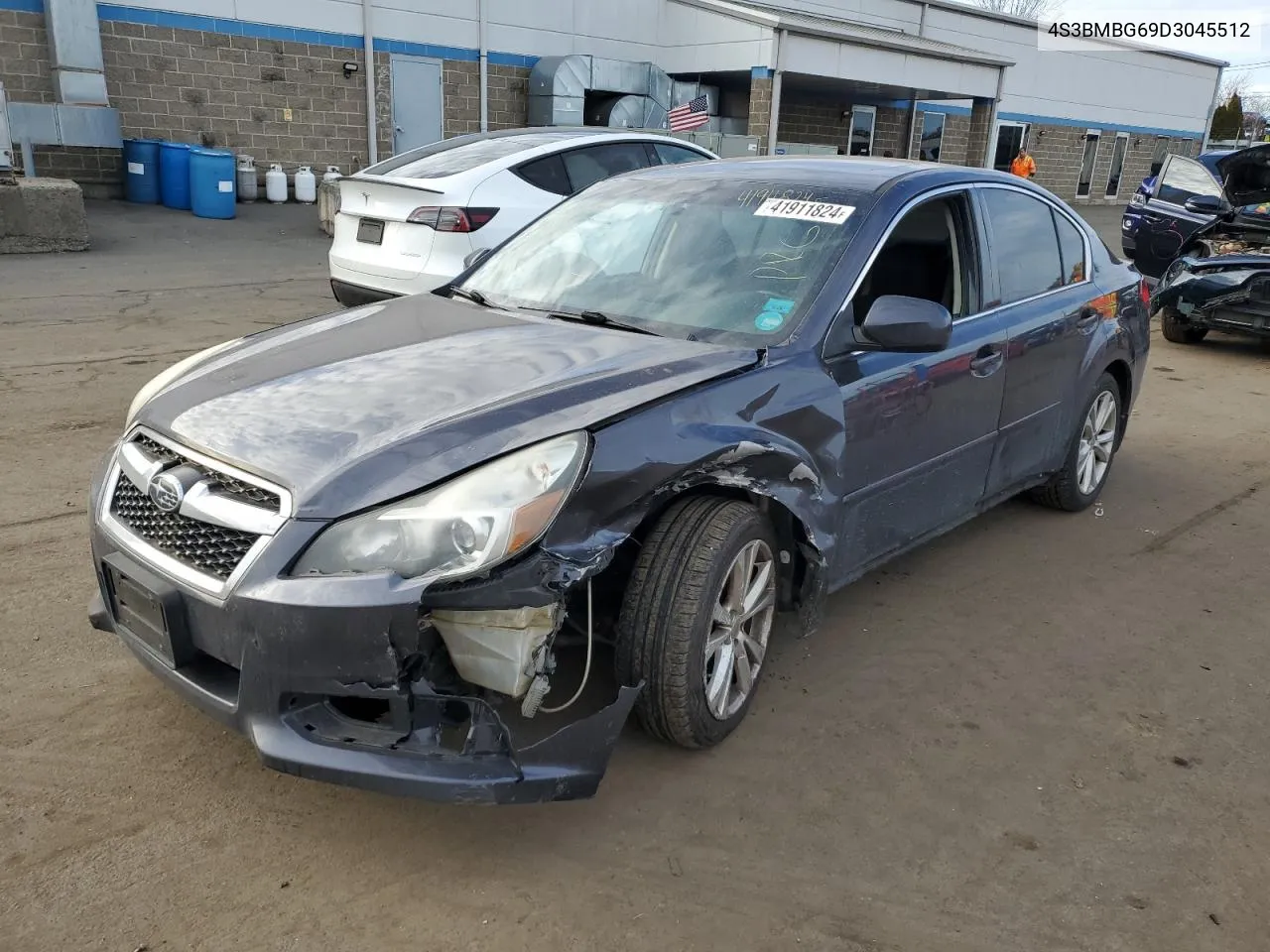 2013 Subaru Legacy 2.5I Premium VIN: 4S3BMBG69D3045512 Lot: 41911824