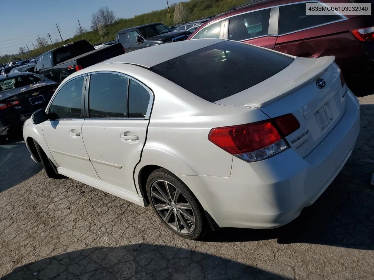 4S3BMCG61D3032940 2013 Subaru Legacy 2.5I Premium