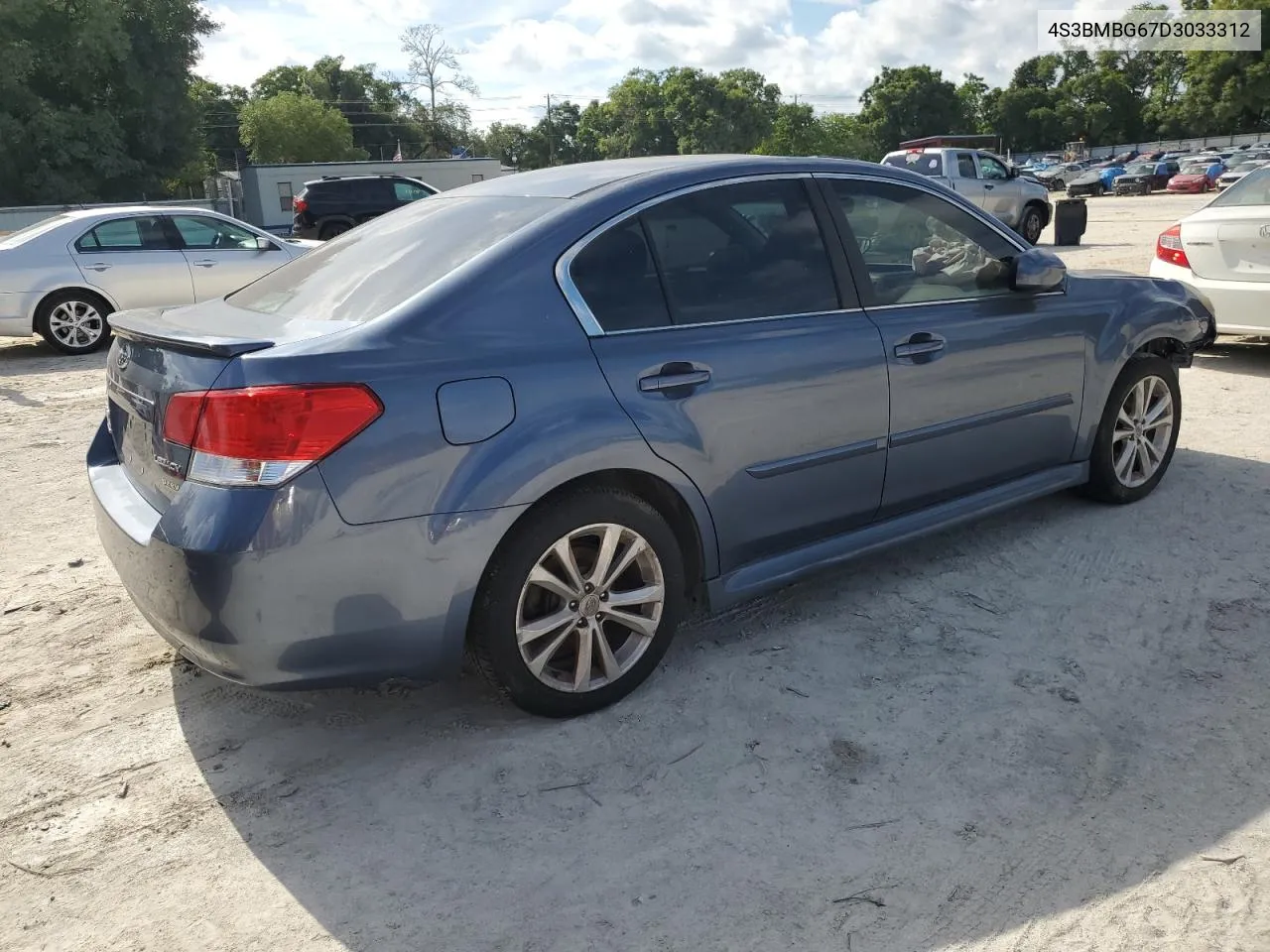 4S3BMBG67D3033312 2013 Subaru Legacy 2.5I Premium