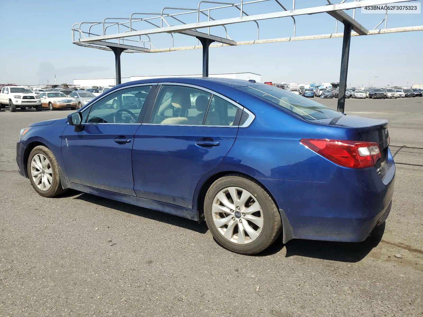 2015 Subaru Legacy 2.5I Premium VIN: 4S3BNAC62F3075323 Lot: 64056374