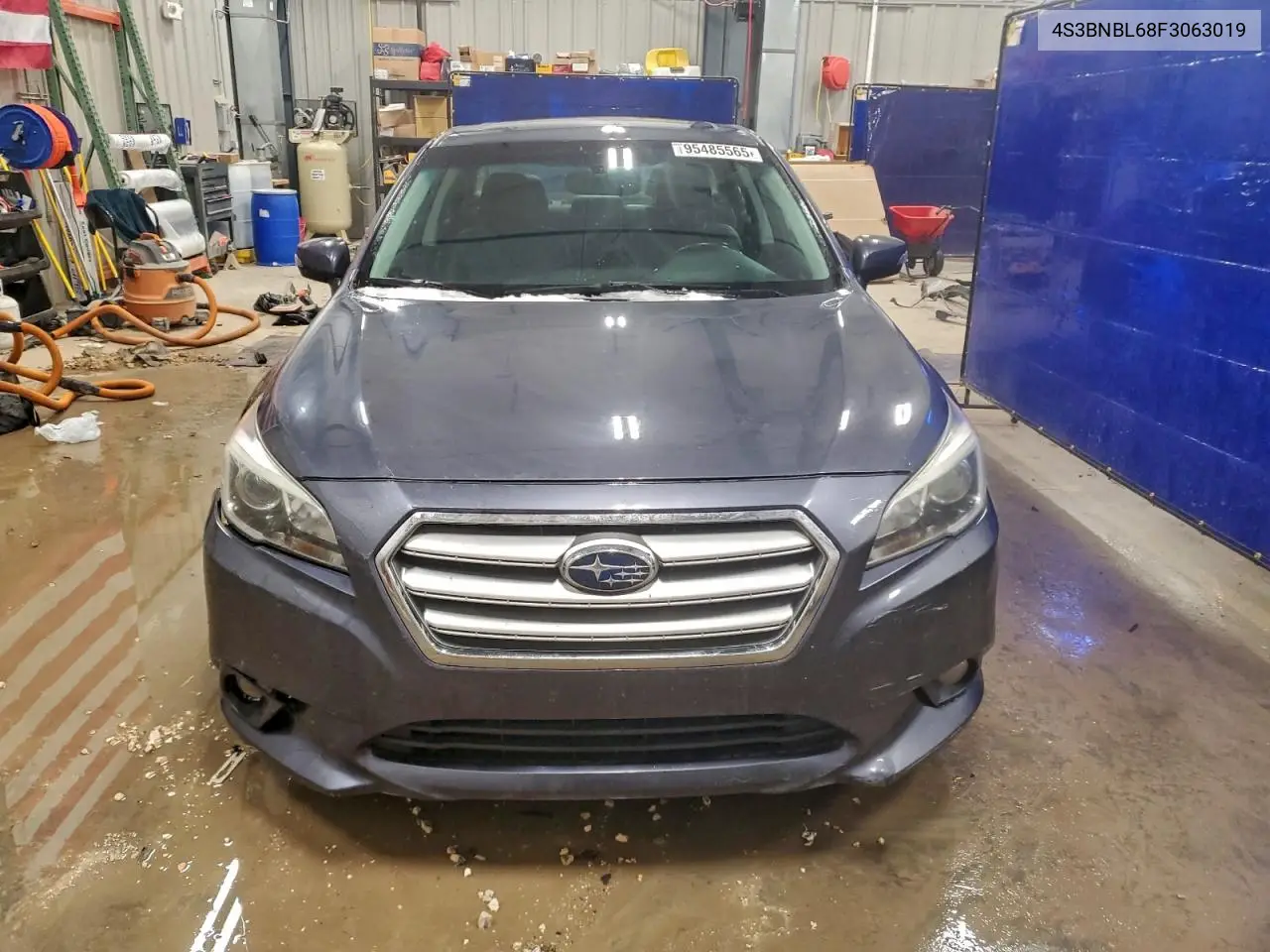 4S3BNBL68F3063019 2015 Subaru Legacy 2.5I Limited