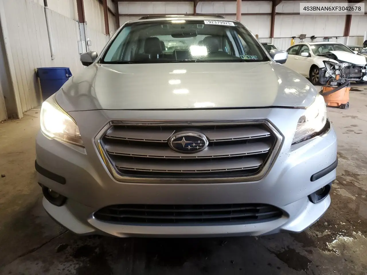 4S3BNAN6XF3042678 2015 Subaru Legacy 2.5I Limited