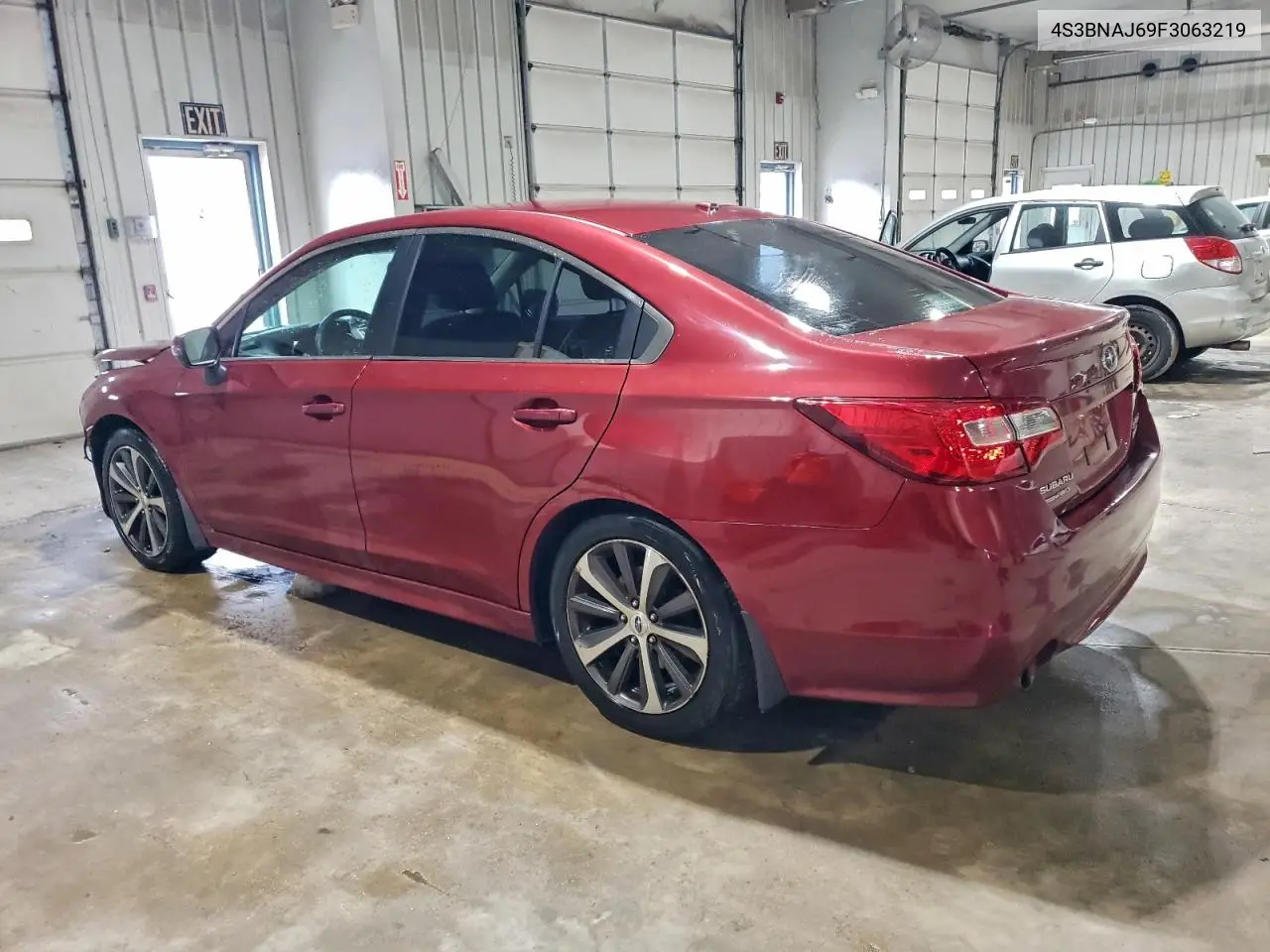 4S3BNAJ69F3063219 2015 Subaru Legacy 2.5I Limited