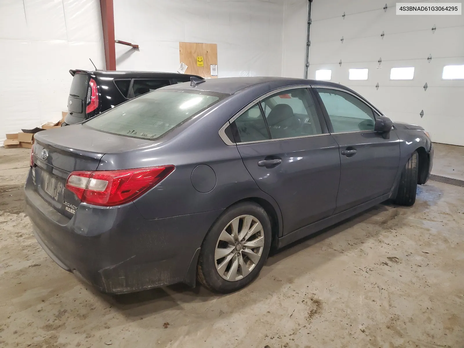 2016 Subaru Legacy 2.5I Premium VIN: 4S3BNAD61G3064295 Lot: 41300304