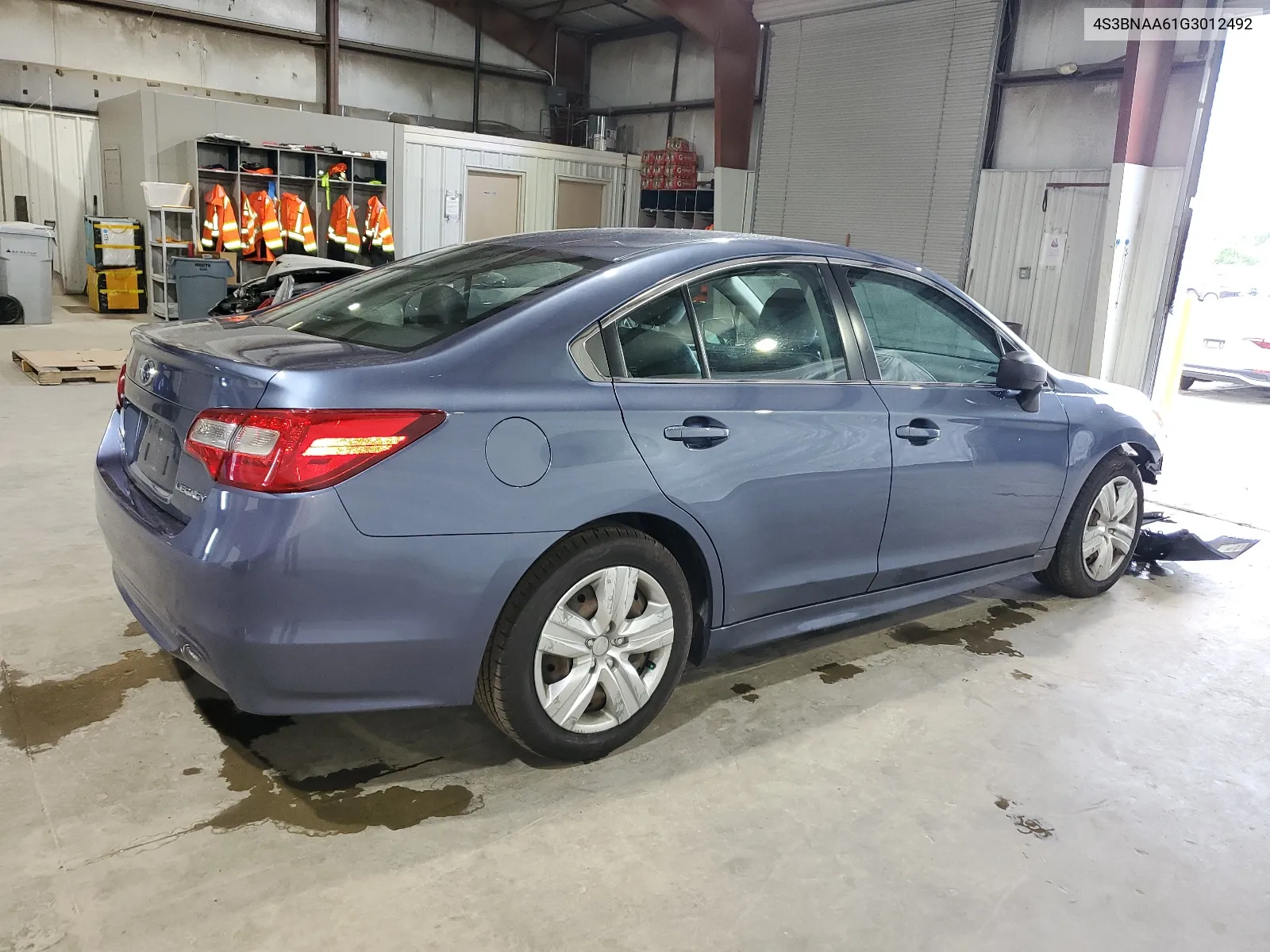 2016 Subaru Legacy 2.5I VIN: 4S3BNAA61G3012492 Lot: 61194034