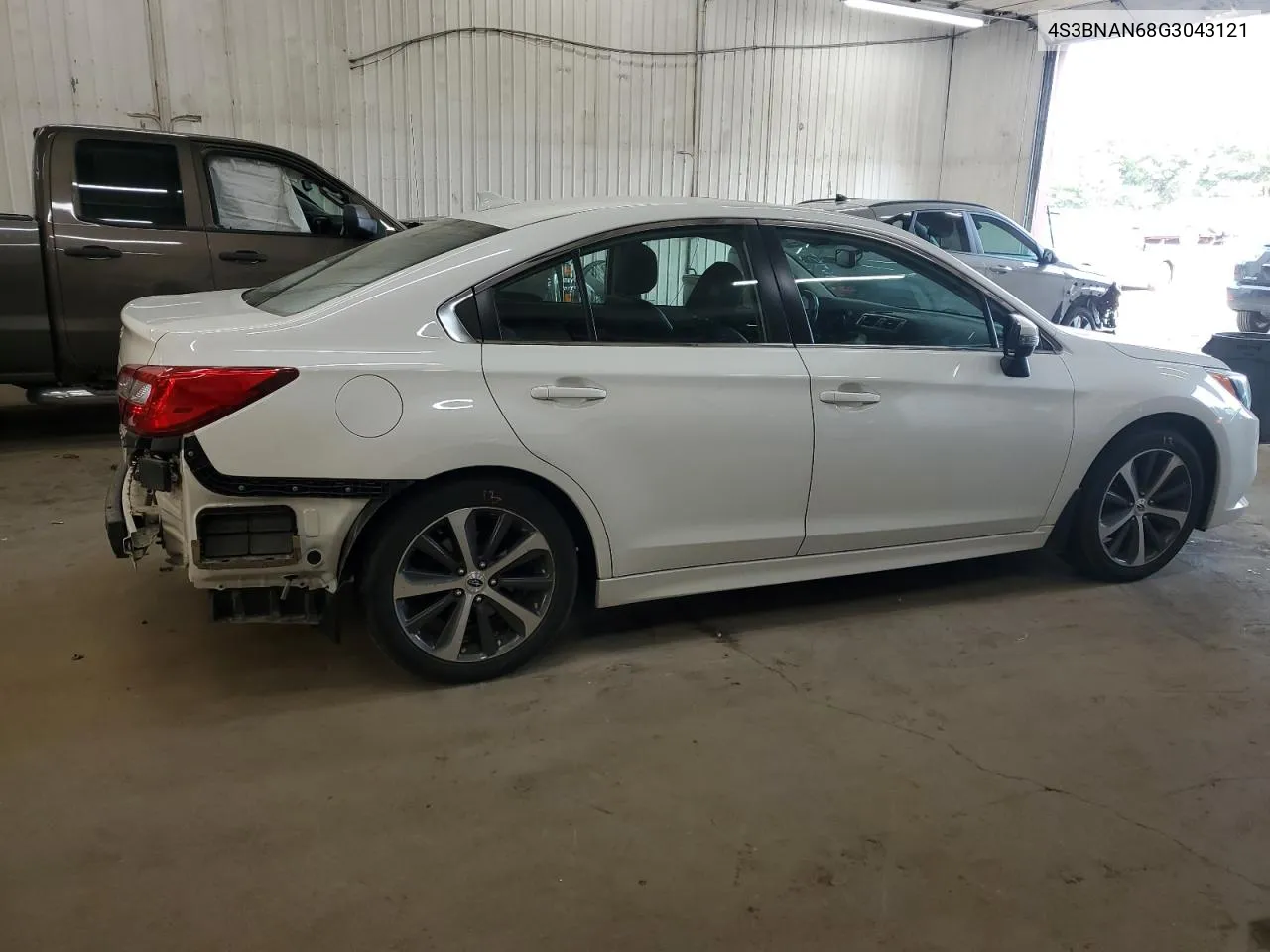 2016 Subaru Legacy 2.5I Limited VIN: 4S3BNAN68G3043121 Lot: 70757444