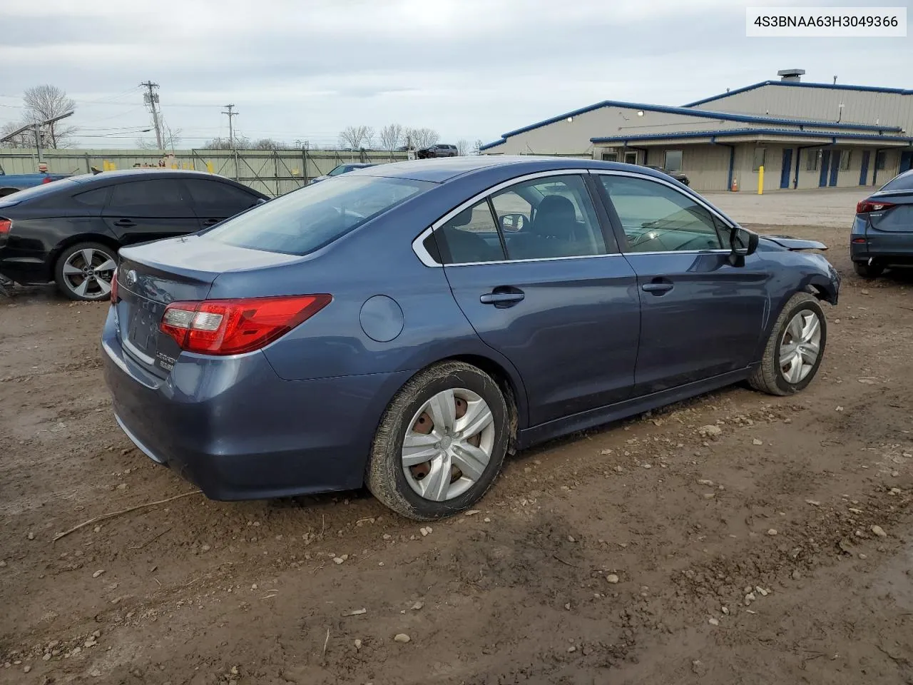 4S3BNAA63H3049366 2017 Subaru Legacy 2.5I