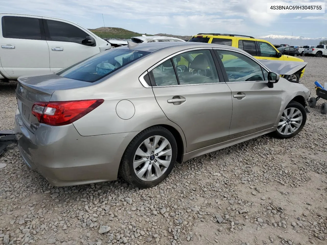 4S3BNAC69H3045755 2017 Subaru Legacy 2.5I Premium