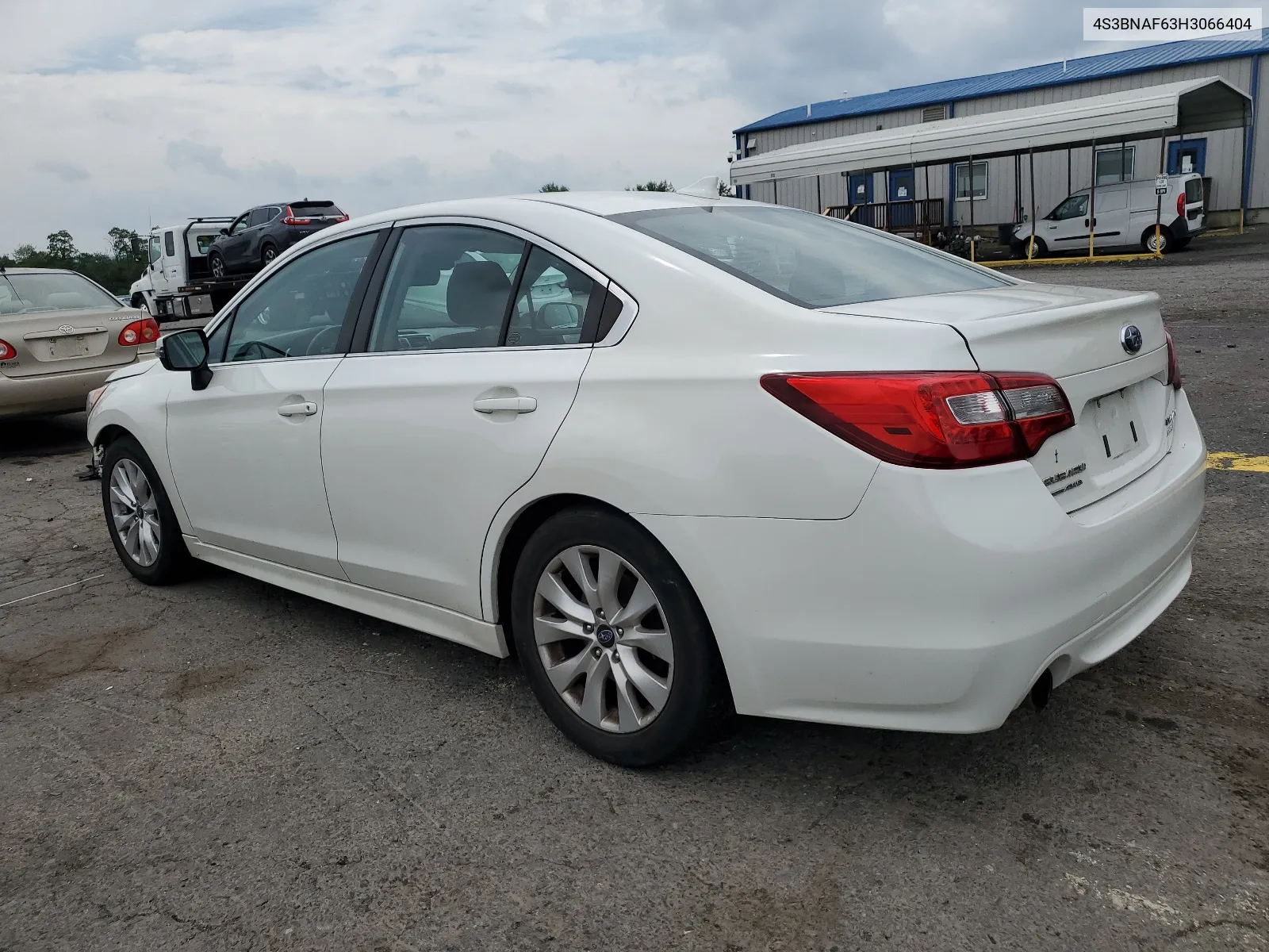 2017 Subaru Legacy 2.5I Premium VIN: 4S3BNAF63H3066404 Lot: 63431204