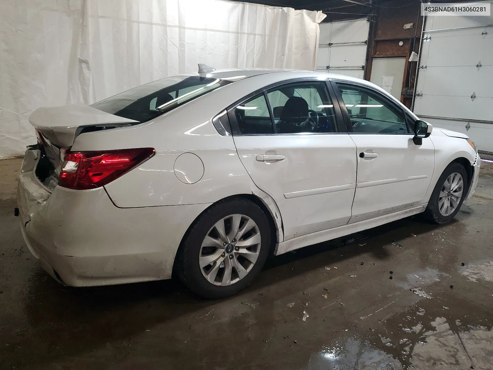 4S3BNAD61H3060281 2017 Subaru Legacy 2.5I Premium