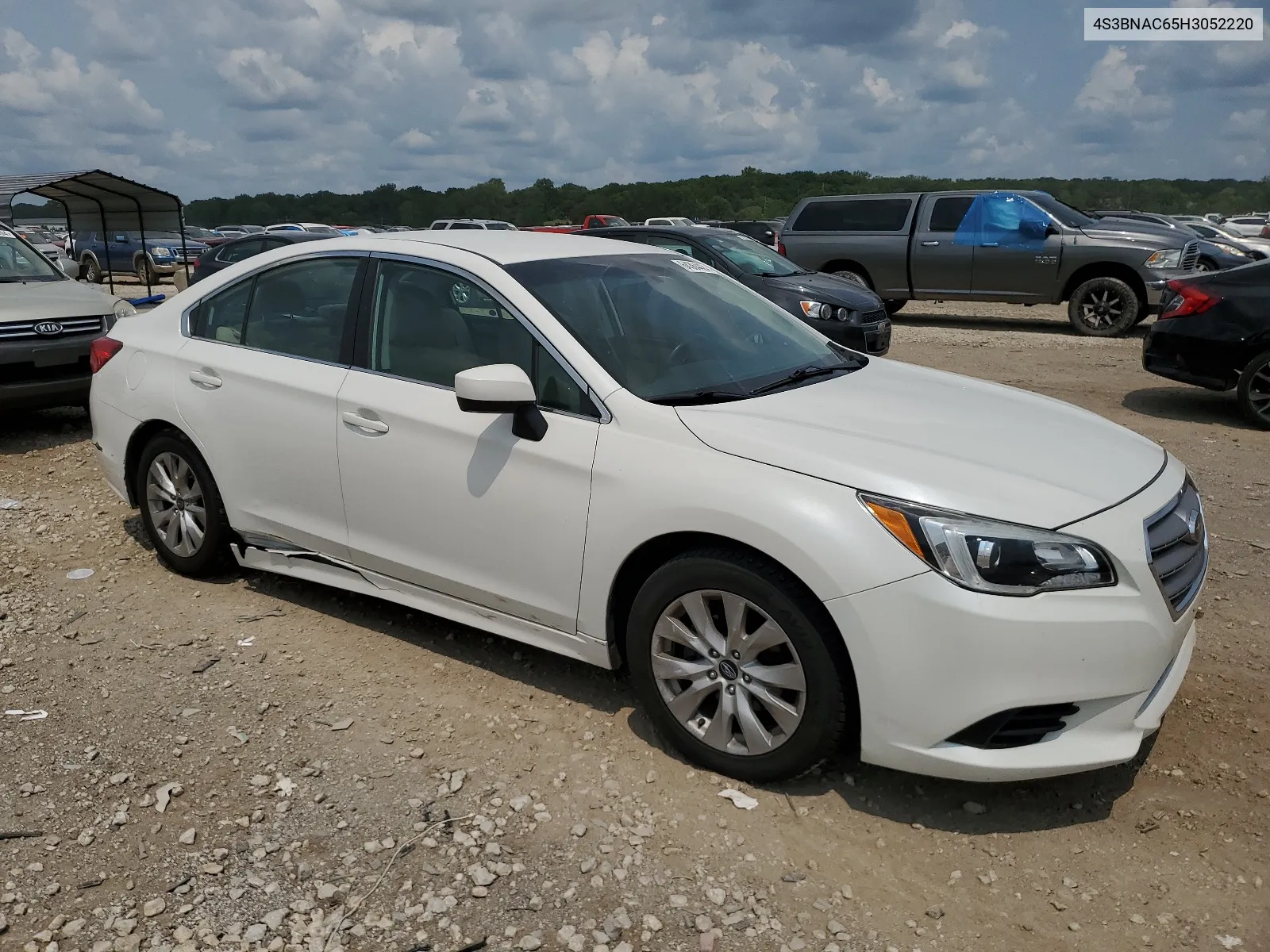 2017 Subaru Legacy 2.5I Premium VIN: 4S3BNAC65H3052220 Lot: 64364424