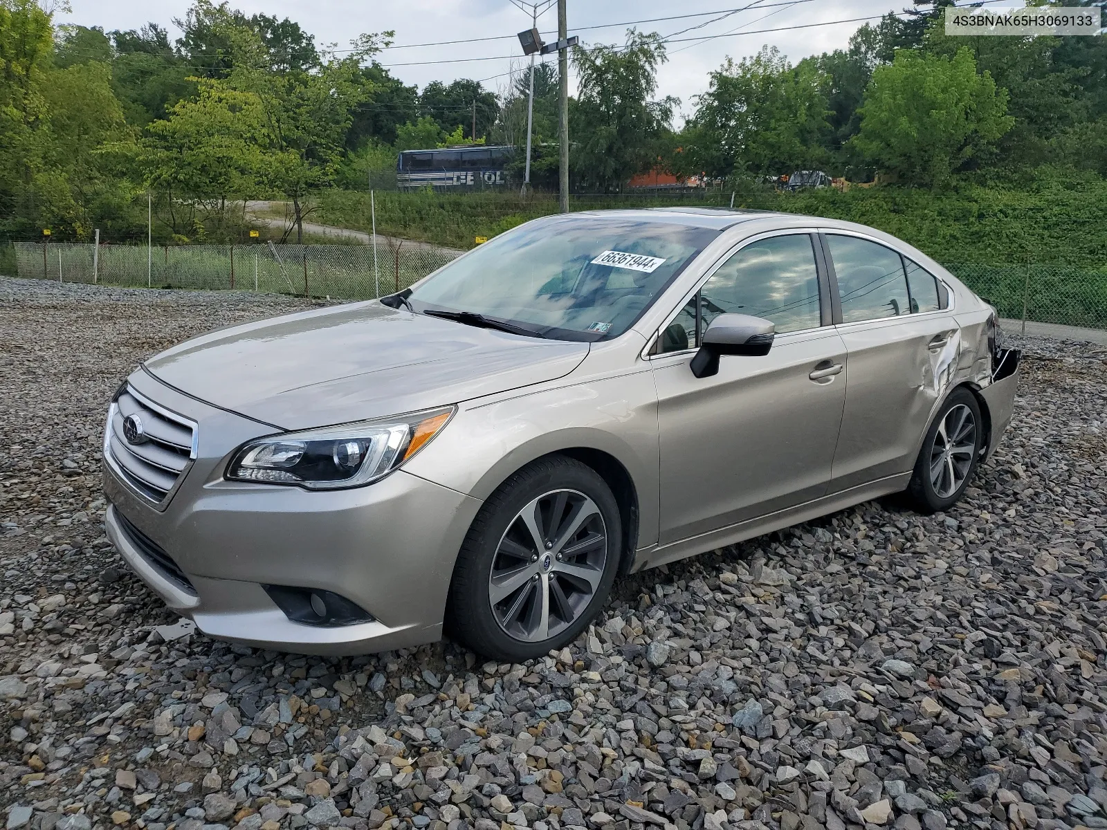 4S3BNAK65H3069133 2017 Subaru Legacy 2.5I Limited