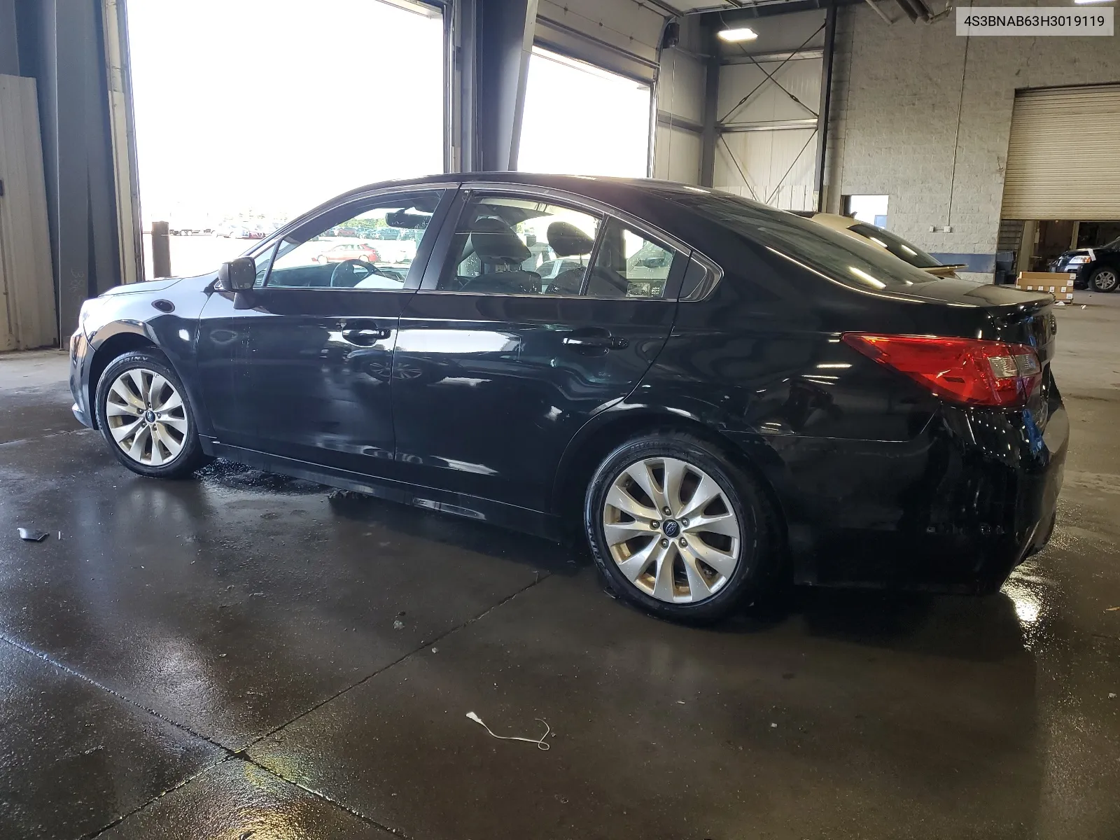 4S3BNAB63H3019119 2017 Subaru Legacy 2.5I