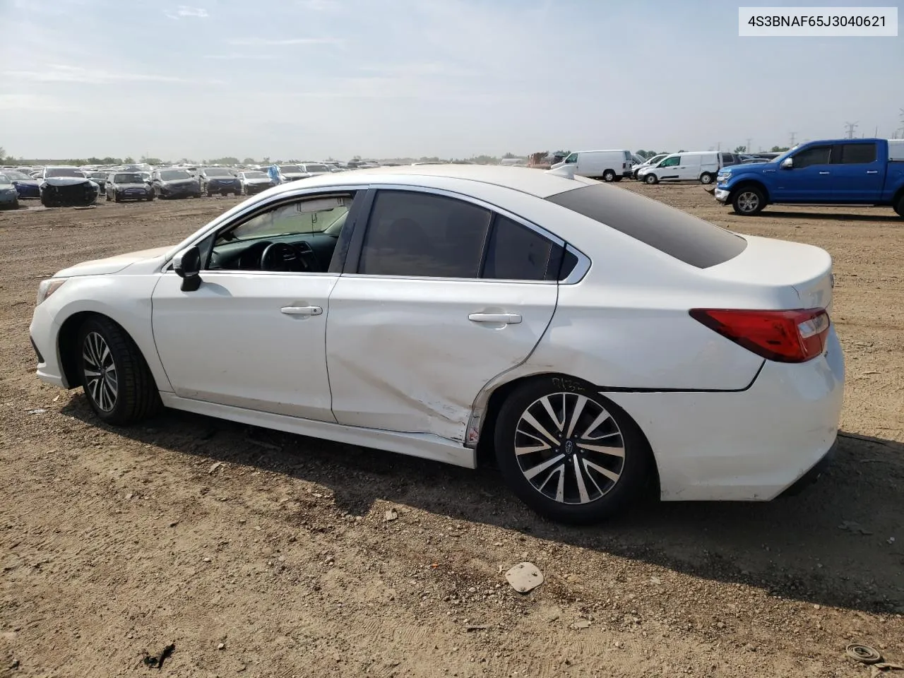 4S3BNAF65J3040621 2018 Subaru Legacy 2.5I Premium