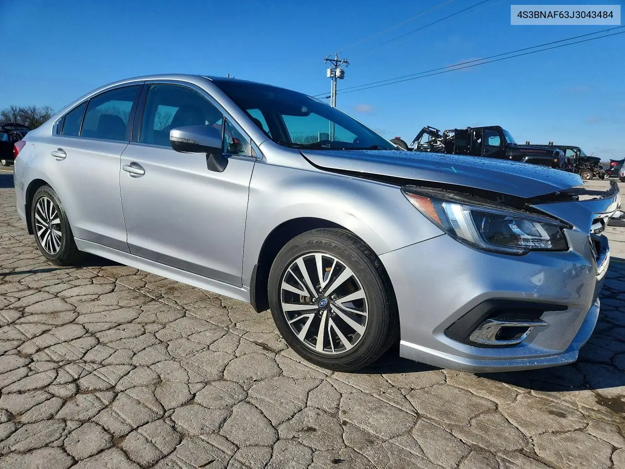 4S3BNAF63J3043484 2018 Subaru Legacy 2.5I Premium