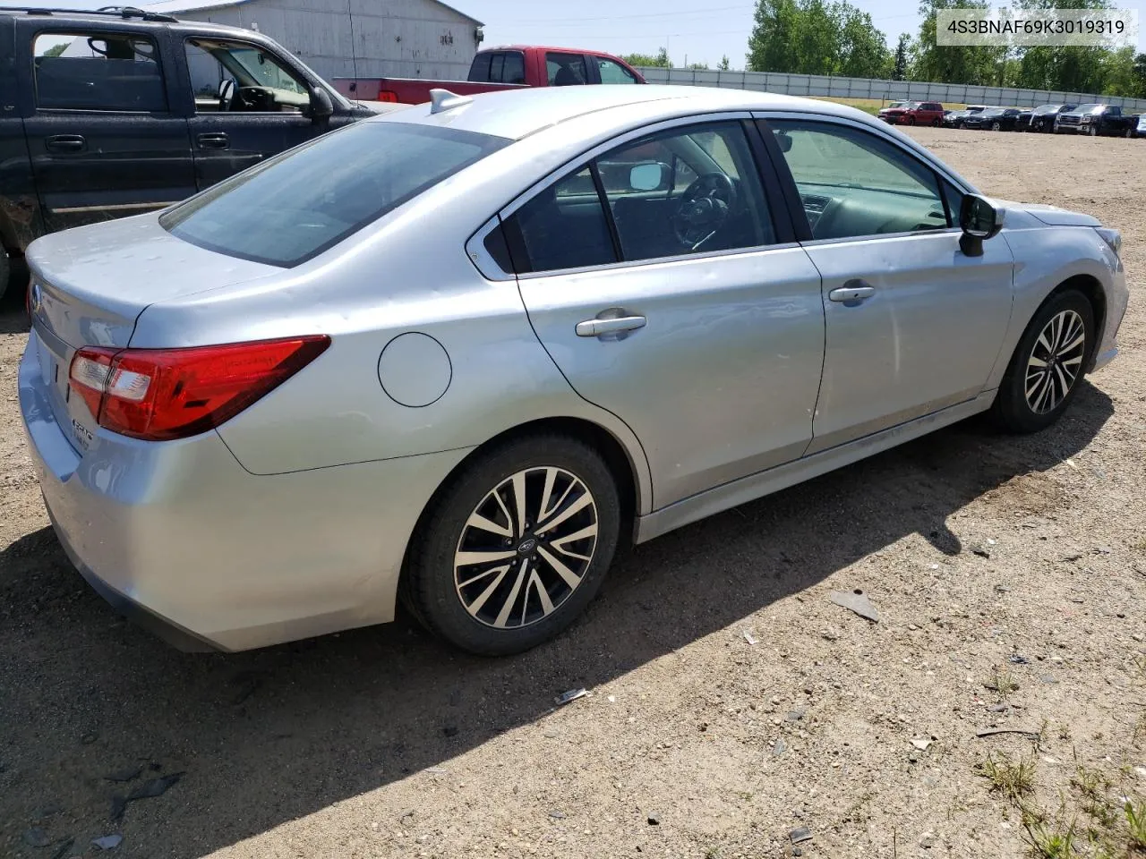 4S3BNAF69K3019319 2019 Subaru Legacy 2.5I Premium