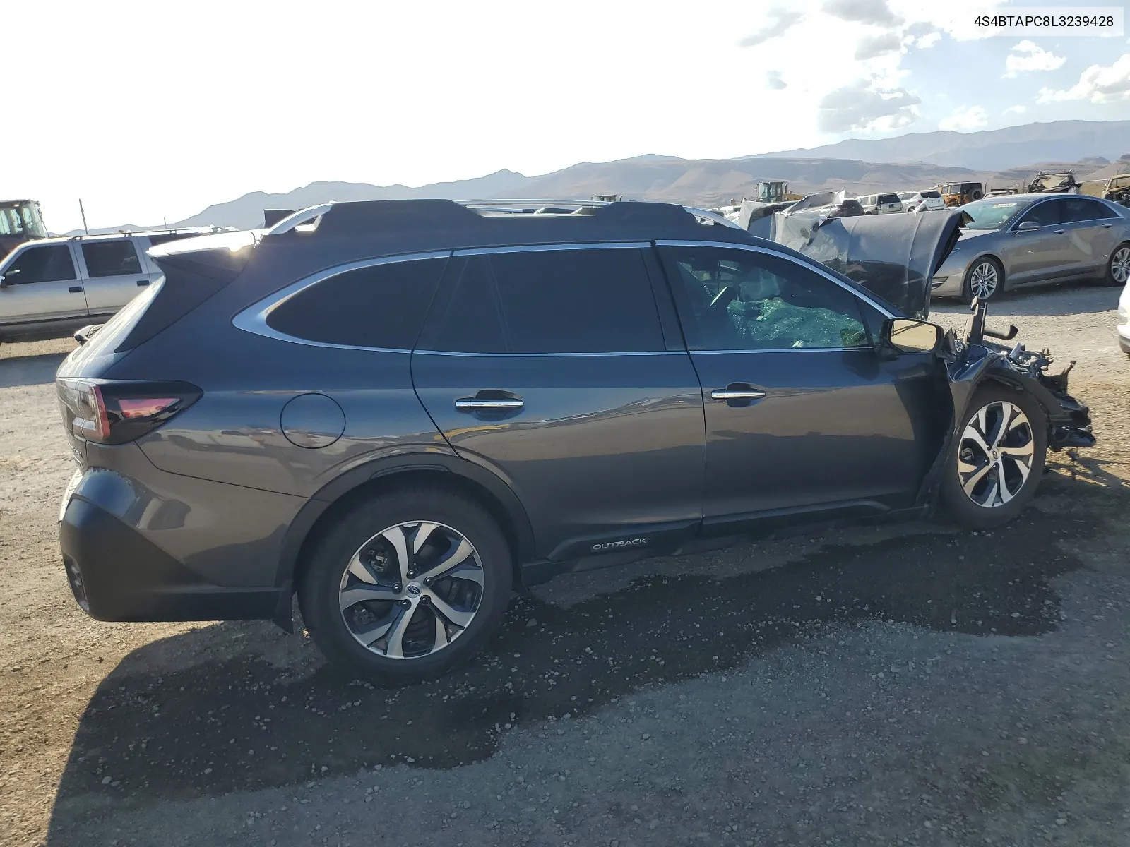 2020 Subaru Outback Touring VIN: 4S4BTAPC8L3239428 Lot: 67004444