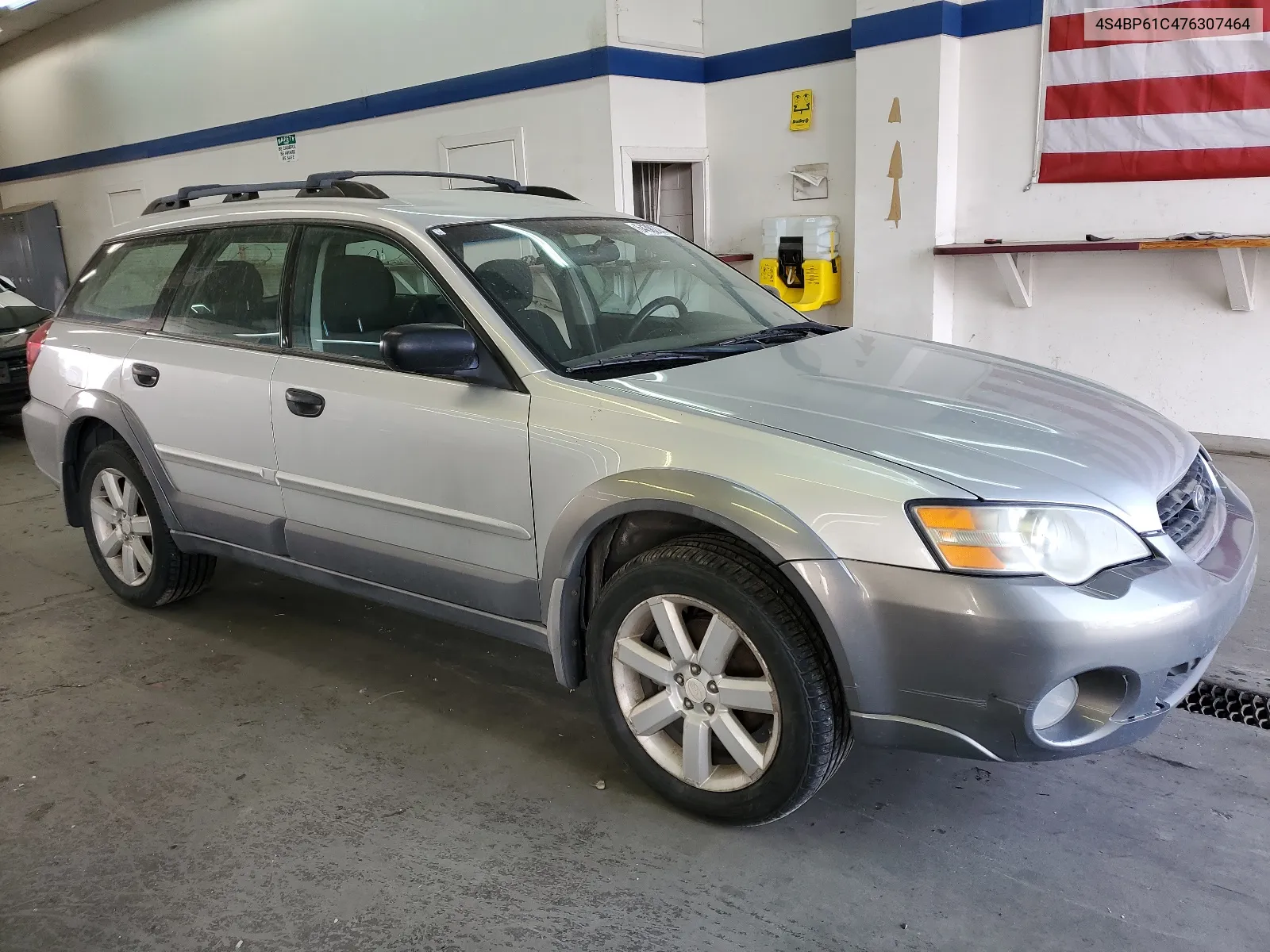 2007 Subaru Outback Outback 2.5I VIN: 4S4BP61C476307464 Lot: 64302044