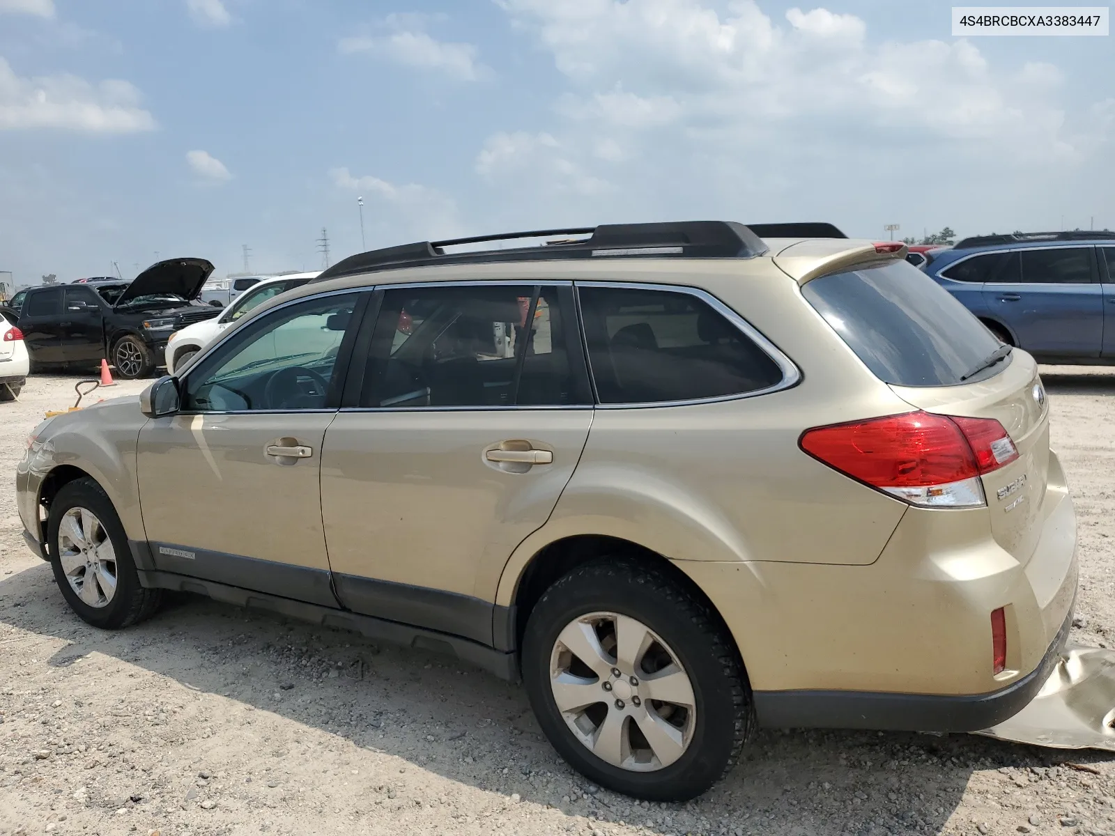 2010 Subaru Outback 2.5I Premium VIN: 4S4BRCBCXA3383447 Lot: 55558524