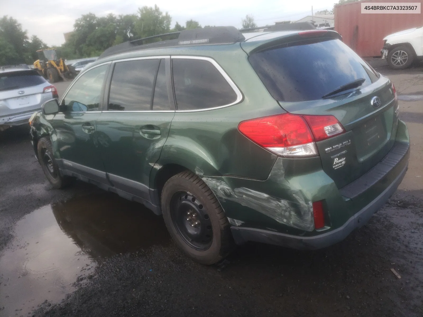 2010 Subaru Outback 2.5I Limited VIN: 4S4BRBKC7A3323507 Lot: 63181404