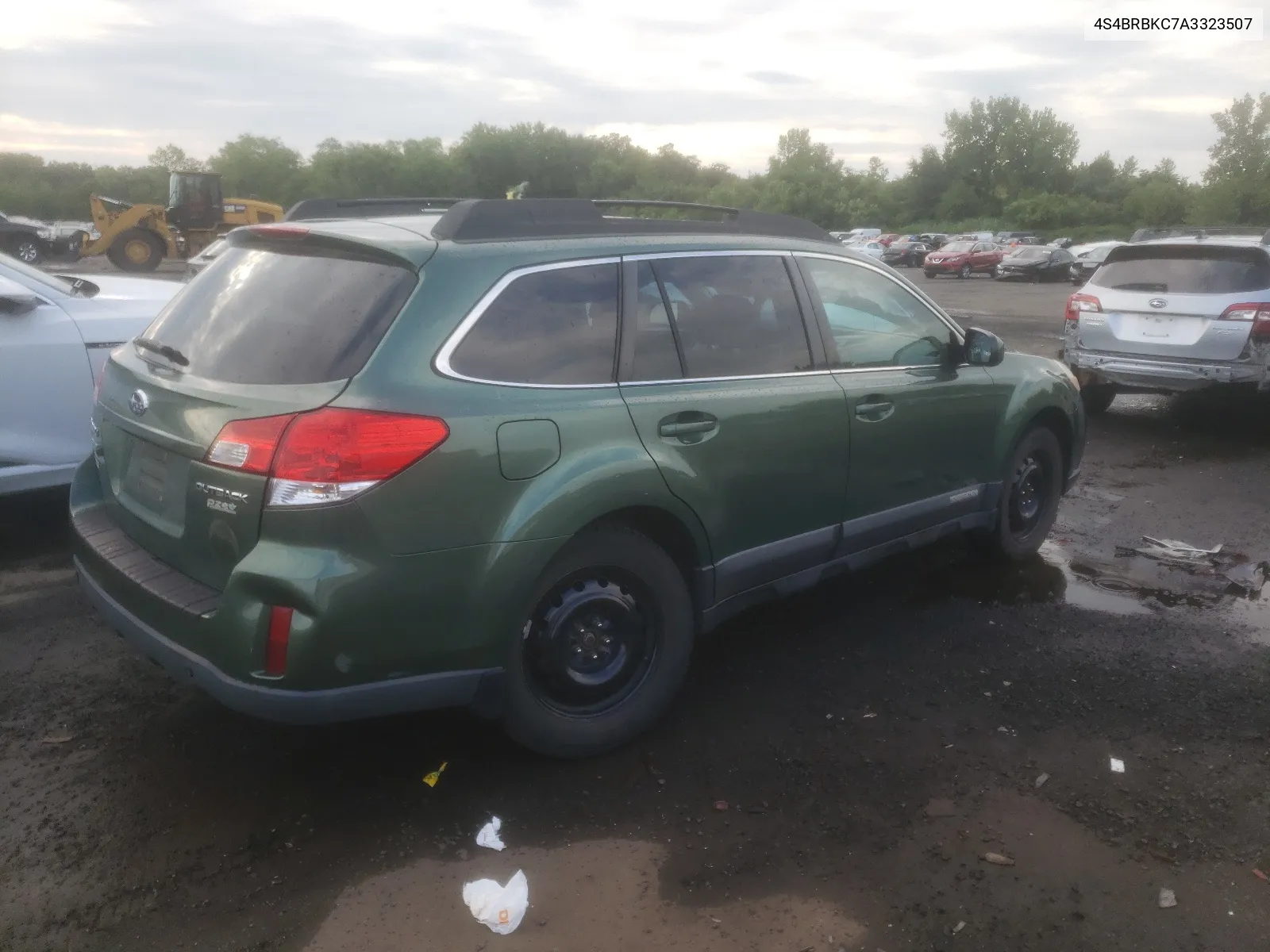 2010 Subaru Outback 2.5I Limited VIN: 4S4BRBKC7A3323507 Lot: 63181404